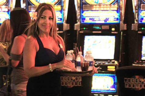 5 Women You Want To Have Drinks With In Las Vegas Las Vegas Sun News