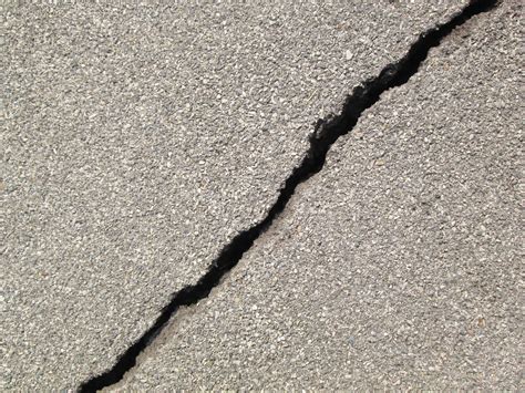 How To Repair Large Cracks In Concrete