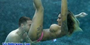 Busty Girl Fucked Underwater Natalia Mendez Porn Videos