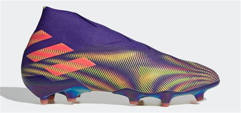 Join the discussion or compare with others! Moise Kean Fußballschuhe