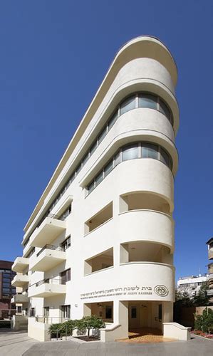 Tel aviv's bauhaus building exemplify the principals of this art movement that was popular in germany between 1919 to 1936and which stated that art and technology must be combined. TEL AVIV - A HOME FROM HOME - FORM-Idea