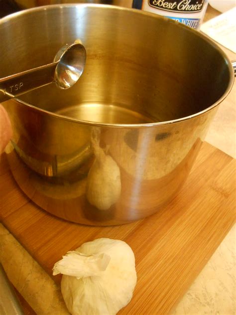 Mar 29, 2021 · how much minced garlic is two cloves? Cooking & Conversation: Cucumber, Radish, and Cherry ...