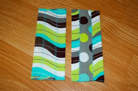 While walking my daughter i could zip it all the way or unzip it partially i have received numerous requests for a pattern or tutorial, so i was glad she asked me to make this one and therefore i could use it to document my. A Little Time, A Little Miracle: Car Seat Canopy Tutorial ...