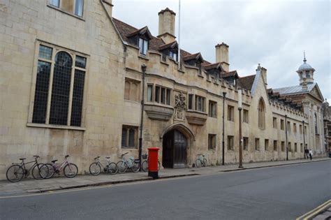 Pembroke College © N Chadwick Geograph Britain And Ireland