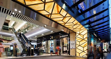 Optimizing Shopping Mall Design At The Emporium Melbourne A Benchmark