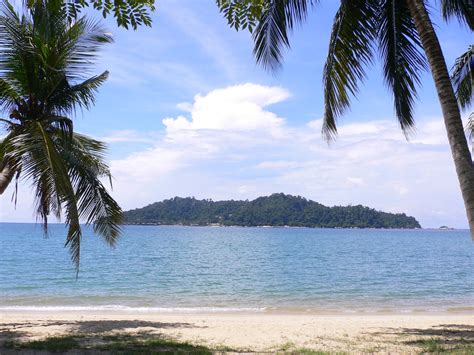 I miss pangkor, where i had the opportunity to enjoy the magnificence of nature. Phoebettmh Travel: (Malaysia) - Pangkor Island - Beautiful ...