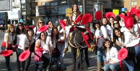 Maybe you would like to learn more about one of these? Despedidas de soltero, la gran fiesta antes del matrimonio ...