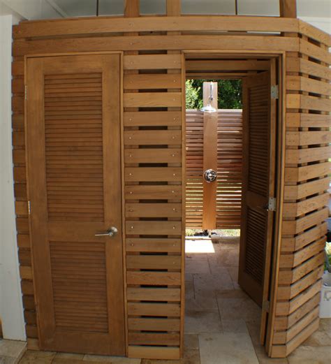 Cedar Teak Outdoor Shower Maritim Miami Von Vogl Architects Houzz