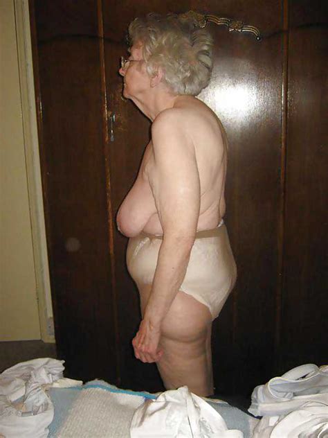 Sheila Year Old Slut Granny From Uk