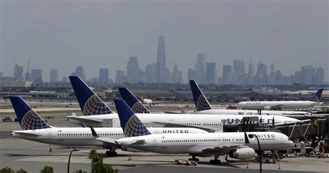 United Airlines Writes Down 412 Million After Losing Near Monopoly
