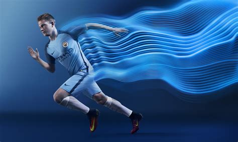 Reflection night city live wallpaper. Manchester City Football Player, HD Sports, 4k Wallpapers ...