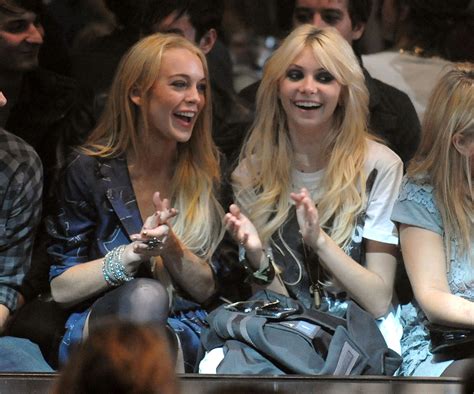 Lindsay Lohan And Taylor Momsen Fashionwindows Network
