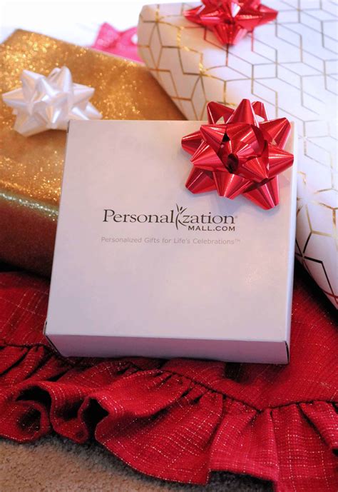 Here are 10 of the best. Personalized Christmas Gifts For Everyone On Your List ...