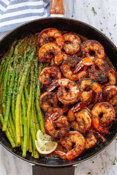 Jun 19, 2021 · boil the asparagus: Blackened Shrimp and Asparagus Skillet (20 Minutes ...