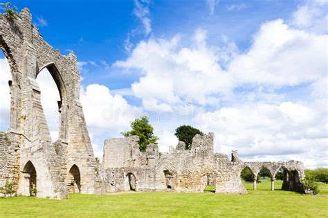 Ruins Of Bayham Abbey Kent England Stock Photo Image Of Abbey