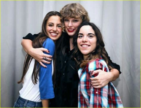 Photo Taylor Swift Fans Share Photos From London Secret Sessions 12