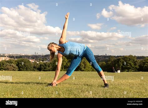 Woman Bending Over Leggings Hi Res Stock Photography And Images Alamy