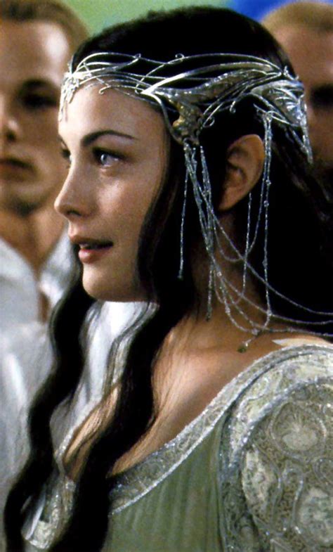 Arwen And Galadriel Photo Arwen Arwen Costume Lord Of The Rings Beauty
