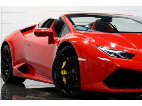 Smashing Rosso Mars Lamborghini Huracan Spyder Is Up For Grabs In The