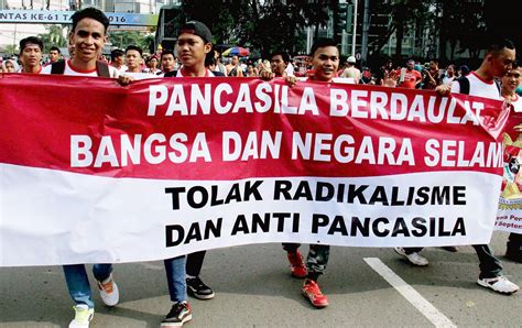 Makalah Mencegah Timbulnya Gerakan Radikalisme Dan Terorisme Di Indonesia