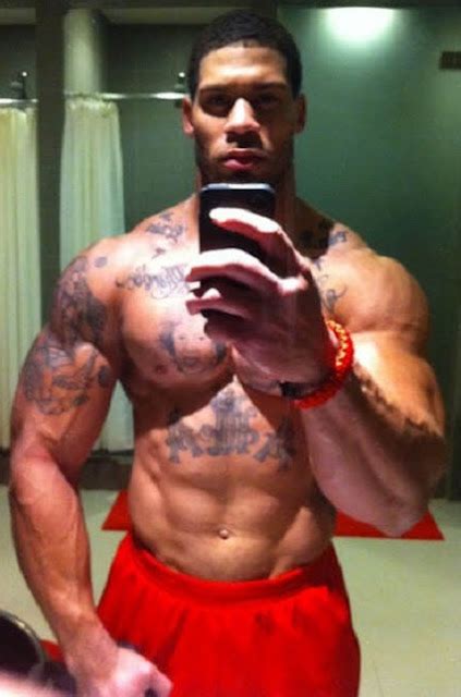 Beef Cake Hunks LaRon Landry