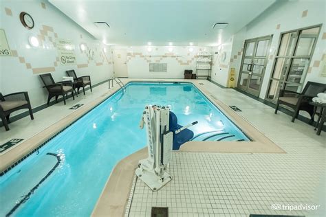Hilton Garden Inn Washington Dc Downtown Pool Pictures And Reviews Tripadvisor