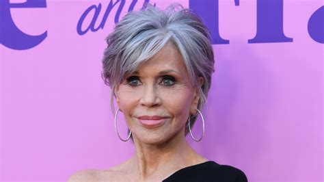 Jane Fonda Admits She S Not Proud Of Getting A Facelift Access