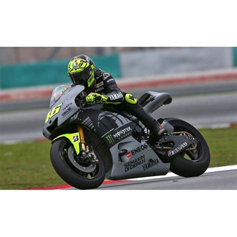 A wide variety of valentino rossi helmet options are available to you Yamaha YRZ-M1 Moto GP Test Sepang 2013 Valentino Rossi ...