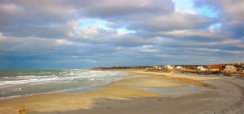 Cape cod beaches may be managed by towns or by the national seashore. corporation Beach | Cape cod beaches, Cape cod, Beach ...