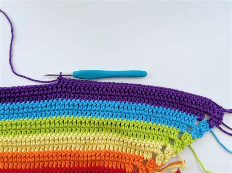 Free Crochet Top Pattern Rainbow Halter Top Noelebelle