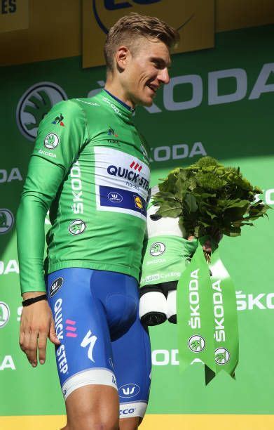 marcel kittel of germany and quick step floors wears the green jersey of best sprinter after
