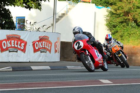 Following the cancellation of national road races in ireland and the international north west 200, in addition to the macau gp, the uncertainty, and unmistakable fear of infection, has led race officials to cancel the isle of man tt for 2021. Motorradrennen Isle of Man - Reisen von der Schweiz