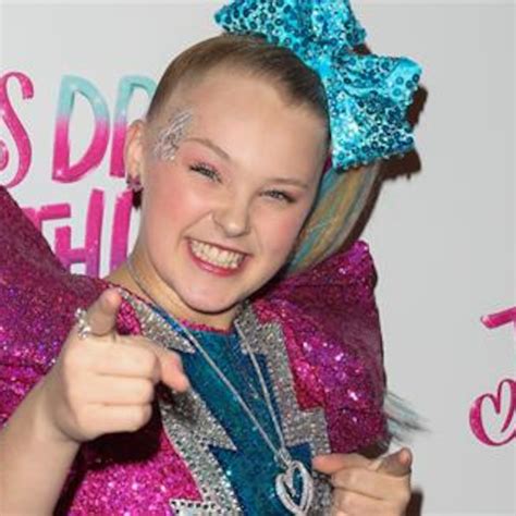 Jojo Siwa Couldnt Sleep For Days After Coming Out E Online Ca