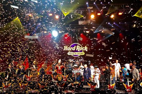 Deployment, bootstrapping, configuration, provisioning, scaling, upgrading, migration, disaster recovery, monitoring, and resource management. A Day Later, AC Is Still Buzzing With Hard Rock, Ocean ...