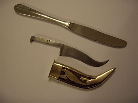 Fra wikipedia, den gratis encyklopædi. Sikhs Allowed To Carry Kirpan (knives) To Olympic Events ...