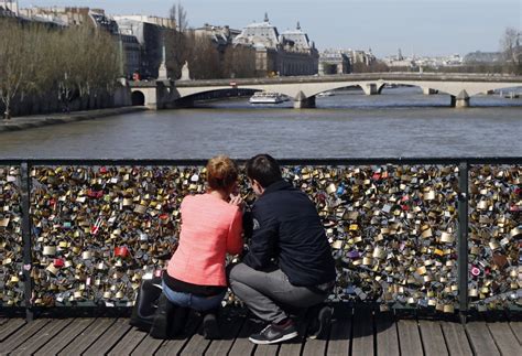 Paris Installs Glass Panels On Bridge Amid Fears Of Love Lock Damage
