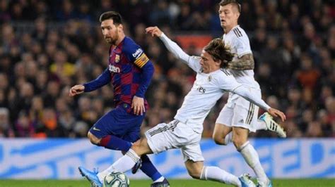 Real madrid vs barcelona en 1943 el real madrid le gano al barcelona por 11 a 1. LINK Siaran Streaming BeIN SPORTS 1 Real Madrid vs ...