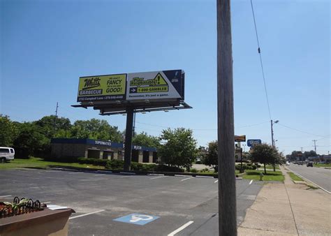 2112 Russellville Rd Bowling Green Ky / #511 – #514 – Billboard
