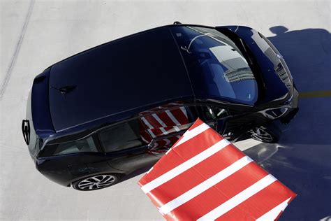 Just got a 2017 i3 for the wife. BMW Demonstrates the i3's Self-Parking and Collision Avoidance Systems | Carscoops