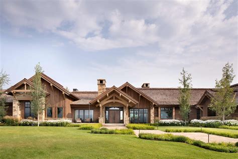 Rustic Elegance In Wyoming Luxury Ranch House Plans Mountain Ranch