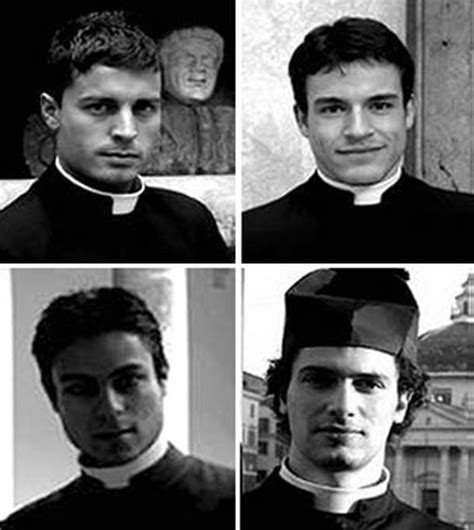 Calendario fetiche Los curas del Vaticano también posan