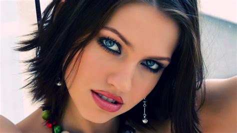 Top Beautiful Girls Faces Hd Closeup And Hd Images Hd Wallpapers And Images For Desktop And