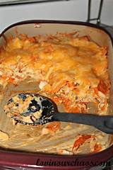 Our doritos casserole takes the familiar base of cooked onion, garlic, and ground beef and seasons it with a packet of taco seasoning. Doritos Chicken Casserole Recipes - 101 Simple Recipe
