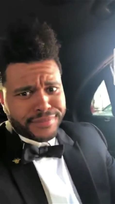 The Weeknd Looking Up Meme How A Simple Photo Became A Viral Sensation