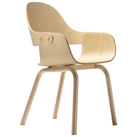 4 Leg Showtime Nude Chair In Walnut Upholstered In Leather By Jaime