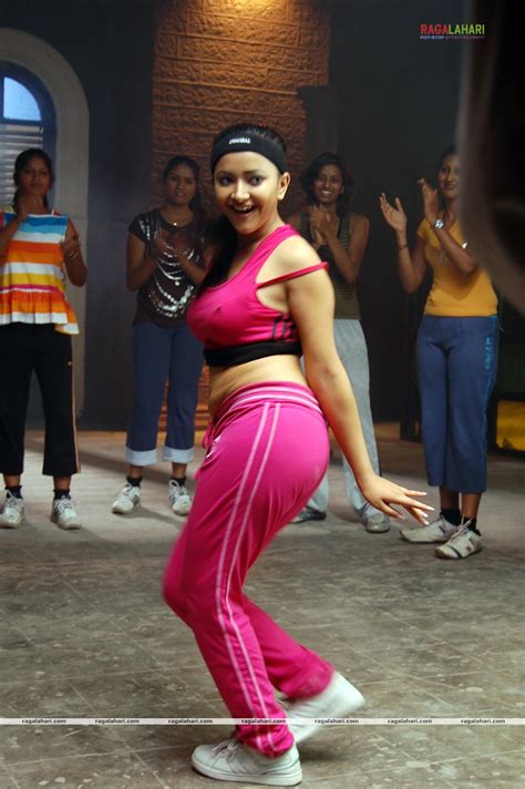 Very Hot Swetha Basu Tight Ass In Pink Jogging Track