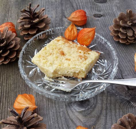 Buttermilch -Mandelkuchen