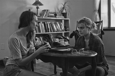 20 Movies About Friendship That Will Make You Want To Hug It Out Frances Ha Film Doctors