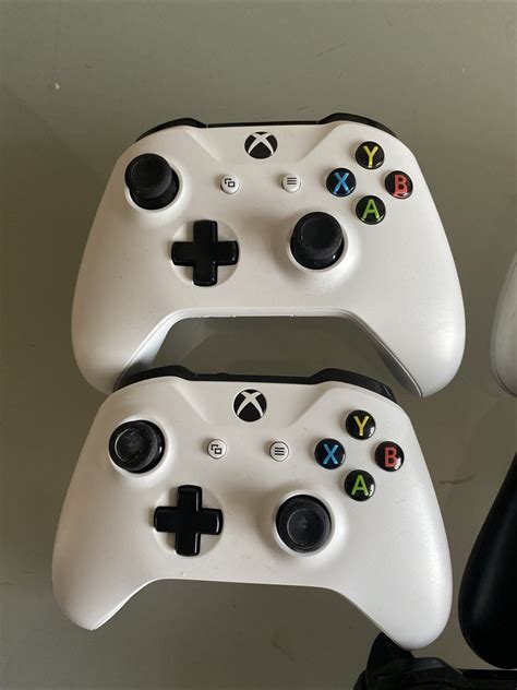5 X Microsoft Xbox One 1708 Wireless Controllers Untested Read
