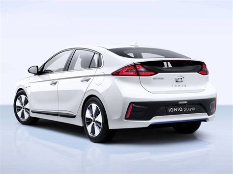 Configurador Del Nuevo Hyundai Ioniq Híbrido Enchufable Y Lista De